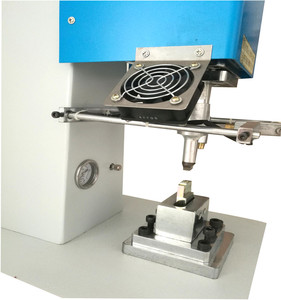 Meilleur <span class=keywords><strong>soutien</strong></span>-<span class=keywords><strong>gorge</strong></span> sans couture pour petite machine de fabrication de poitrine Machine de soudage par points par ultrasons Fabricant de machines Hanfor - Product Image 5