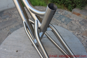 <span class=keywords><strong>Cuadro</strong></span> de bicicleta <span class=keywords><strong>MTB</strong></span> de <span class=keywords><strong>titanio</strong></span> personalizado con eje pasante de 148mm <span class=keywords><strong>Cuadro</strong></span> de bicicleta de montaña Ti Hardtail Tipo de freno de disco personalizable - Product Image 3