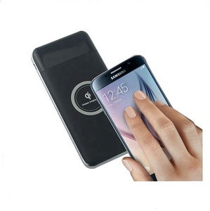 Power Bank con Caricatore Wireless, Prodotto di Tendenza 2025 negli USA, Nuovo Design di Power Bank Wireless - Product Image 3