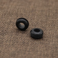 Oeillet sur mesure Bouchon durable à petit trou Oeillet de fil en caoutchouc de silicone