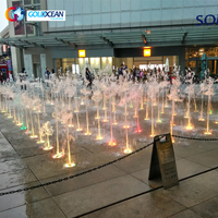 Fontaine d'eau interactive dansante intérieure ou extérieure à conception gratuite
