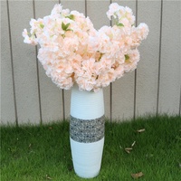 F-1519 Vente en gros à prix réduit de tiges de fleurs artificielles réalistes, cerisier blanc, arches pour décorations de mariage et de Noël