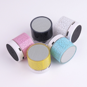 Haut-parleur Bluetooth portable mini <span class=keywords><strong>A9</strong></span> à LED, vente en gros, avec lumière LED, compatible carte TF/USB - Product Image 3