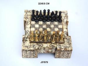 Juego de ajedrez blanco y negro, hecho en resina con acabado pulido, ajedrez blanco y negro - Product Image 5