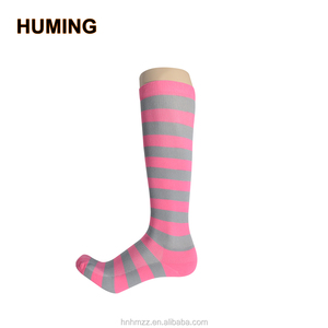 Vente <span class=keywords><strong>chaude</strong></span> rayé vélo nylon hommes de compression chaussettes - Product Image 2