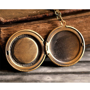 12 símbolo del zodiaco foto caja Locket colgante collar vintage oro cristal colorido acuario Piscis Escorpio signo Locket collar - Product Image 6