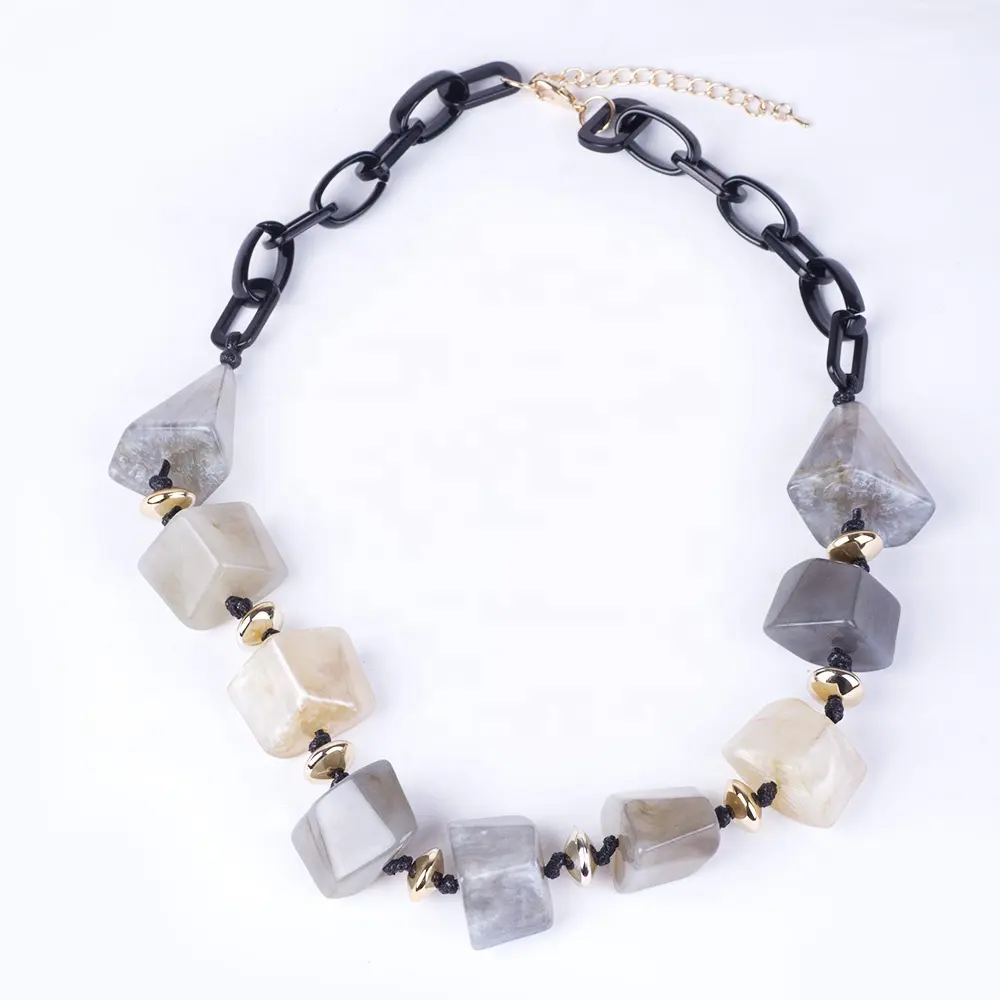 Fashion Glitter Amber Jade Colour Gold Plated Beads Irregular Geometric Polygon Shape Stone Resin Necklace Jewelry