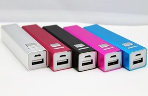 En gros <span class=keywords><strong>Pas</strong></span> <span class=keywords><strong>Cher</strong></span> Smart <span class=keywords><strong>Mobile</strong></span> Téléphone 2600 mah <span class=keywords><strong>mobile</strong></span> power banque batterie - Product Image 4