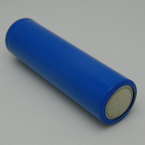 şarj edilebilir li ion pil 18650 3.7V 2200 mAh - Product Image 5