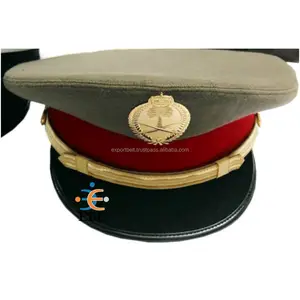 सऊदी अरब सुरक्षा अधिकारी वर्दी पीक कैप OEM लाल खाकी शिखर टोपी कस्टम केएसए और Guld सुरक्षा अधिकारियों पीक कैप बिल्ला के साथ
