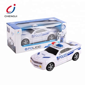Produit le plus vendu : voiture électrique universelle transformable en robot de police - Product Image 5