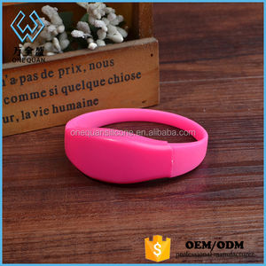 Pulseras LED parpadeantes para fiesta, venta al por mayor - Product Image 3