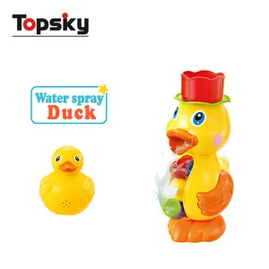 有趣的轮鸭水游戏玩儿童浴玩具喷雾水鸭与浴缸浮动鸭