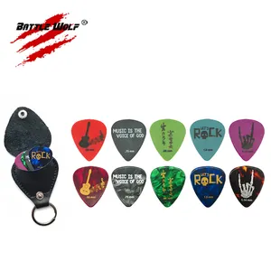 0,50mm-1,14mm Celluloid und Acetal Material 10pcs Verschiedenen Designs Gitarre Picks Großhandel Mit einem Leder Pick halter - Product Image 1
