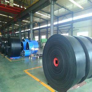 Kualitas Tinggi EP250 Karet Sidewall Conveyor Belt