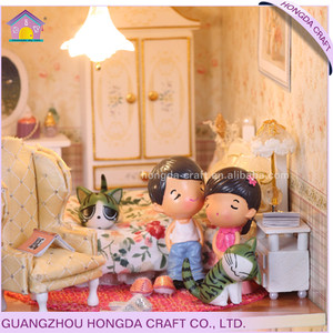 Casa delle Bambole <span class=keywords><strong>in</strong></span> Miniatura a 3 Piani <span class=keywords><strong>in</strong></span> <span class=keywords><strong>Legno</strong></span> con Mobili Artigianali Fai-da-Te e Luci LED <span class=keywords><strong>per</strong></span> <span class=keywords><strong>Bambini</strong></span> - Product Image 5