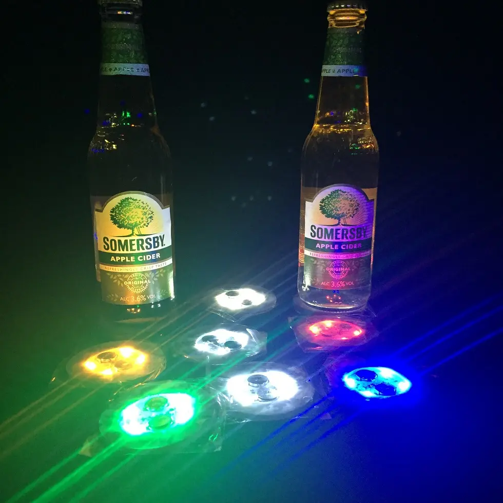 LED פלאש אור באר קוקטייל בר דיסקו מסיבת הילוך זכוכית Coaster כרית מחצלת