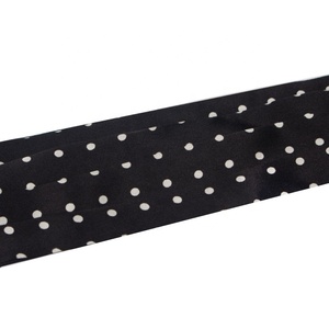 Corbata <span class=keywords><strong>Ascot</strong></span> de sarga de poliéster, diseño de puntos en blanco y negro de alta calidad - Product Image 2