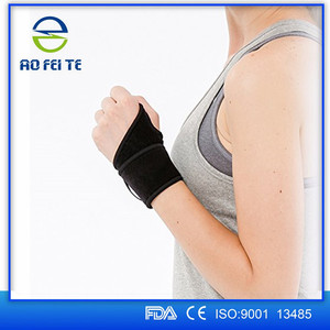 التفاف دعم المعصم قابل للتعديل يساعد على النفق الرسغي ، RSI ، التهاب المفاصل ، التهاب الأوتار ، والالتواءات - Product Image 3