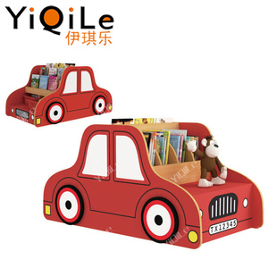 Estantería Infantil de Madera con Forma de Coche en Venta - Product Image 1