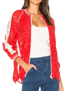 महिलाओं पश्चिमी पहनने सामने जिपर काटने का निशानवाला धारी महिलाओं के फैशन लाल फीता बॉम्बर जैकेट