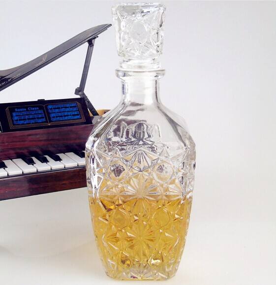 Diamond Whiskey Decanter 250/450/800/ 1000ml Glass Liquor Decanter - Rum, Bourbon, Vodka, Tequila or Mouthwash Decanter