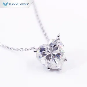 Tianyu Gems Customized Heart Shaped Moissanite Diamond 18k Gold Pendant Necklace