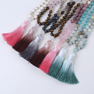 Collana con nappine di <span class=keywords><strong>Mala</strong></span> 108 con nappe e nappe con perline di pietra annodate a mano - Product Image 2