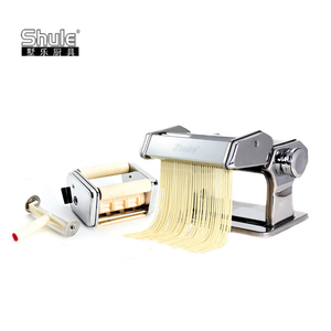Das handbetrieb ene Pasta Maker Deluxe Set enthält Spaghetti, Fettucini, Engels haar, Ravioli und Lasagnette-Aufsätze - Product Image 2