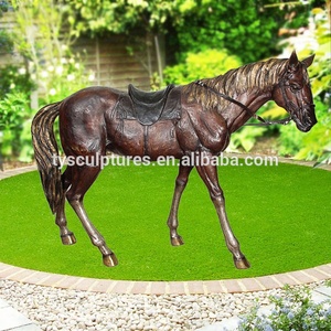 Statue de cheval moderne en <span class=keywords><strong>bronze</strong></span> taille réelle avec selle, sculpture de grand cheval en cuivre sur cour à vendre - Product Image 5