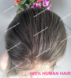 <span class=keywords><strong>Parrucca</strong></span> F857 in Pizzo Completo Bianco per Donne Anziane, 60% Capelli Grigi e 40% Nero Naturale, <span class=keywords><strong>Parrucca</strong></span> Completamente Annodata a Mano su Misura - Product Image 1