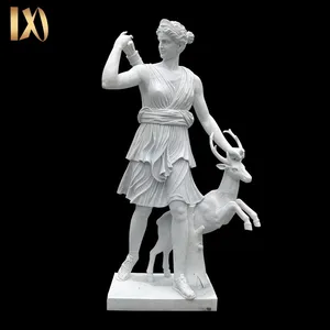 Branco ao ar livre vida tamanho estátua grega em pé de pedra feminino com cervos