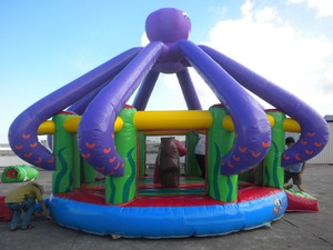 Terrain de <span class=keywords><strong>jeux</strong></span> gonflable géant en forme de pieuvre, <span class=keywords><strong>jeux</strong></span> gonflables pour enfants - Product Image 3