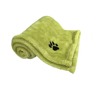 YangyangPet Embroidered Paw LOGO Customized Accepted Coral Fleece machine washable Pet throwing for dogs