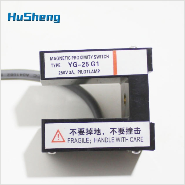 Mitsubishi Magnetic Proximity Switch YX401C097-01 YG-25G1