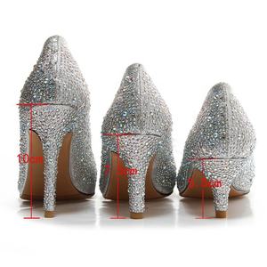 <span class=keywords><strong>Scarpe</strong></span> <span class=keywords><strong>da</strong></span> <span class=keywords><strong>sposa</strong></span> di cristallo <span class=keywords><strong>da</strong></span> donna con tacco basso di alta qualità - Product Image 6