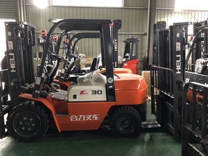 Carretilla elevadora diesel de 3 toneladas CPCD30, precio barato, nueva marca HELI, con cambio lateral