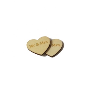 Colore del legno originale "<span class=keywords><strong>MR</strong></span> & MRS" cuori a forma di Laser taglio ornamenti in legno eco-friendly appesa a parete per l'artigianato della vernice - Product Image 3