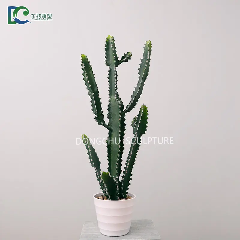 बिक्री के लिए नवीनतम अद्वितीय डिजाइन lifilike cacti कृत्रिम आउटडोर कैक्टस