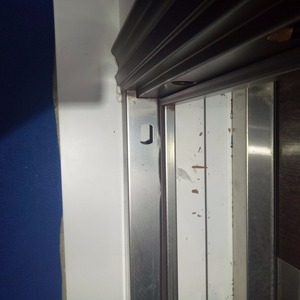 Porta d'Ingresso di Sicurezza in Acciaio di Alta Qualità <span class=keywords><strong>con</strong></span> Design a Griglia e <span class=keywords><strong>Serratura</strong></span> Tedesca - Product Image 4