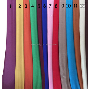 ฮิญาบแบบคลาสสิกที่สวยงามของสหราชอาณาจักรผ้าพันคอผ้าแคชเมียร์สีพื้นสำหรับผู้หญิงขายส่งมีให้เลือก41สี - Product Image 3