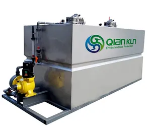 Sistema di dosaggio automatico del polimero di potere chimico secco per il trattamento delle acque reflue