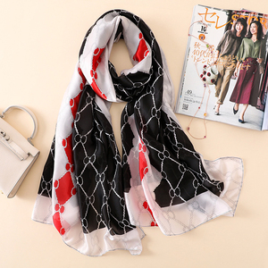 ファッションデザインダイヤモンド柄プリント女性ショール夏薄いシルクスカーフチェック柄シルクショール - Product Image 4