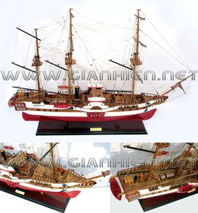 Modèle de bateau à voile en bois L'ORENOQUE - Modèle de bateau artisanal - Idée cadeau originale - Product Image 1