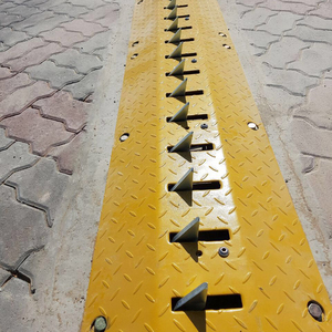 385*1000*50mm prodotti per la sicurezza stradale pneumatico Killer barriera stradale telecomando unidireteria strada picchi stradali - Product Image 1