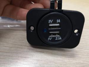 Bus accessoires de voiture d'autobus <span class=keywords><strong>prise</strong></span> usb avec panneau concave HC-B-65003 - Product Image 4