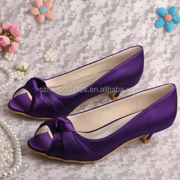 Sepatu Ungu Hak Rendah Wanita 4CM