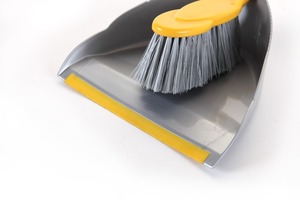 Recogedor de polvo con un cepillo - Product Image 4