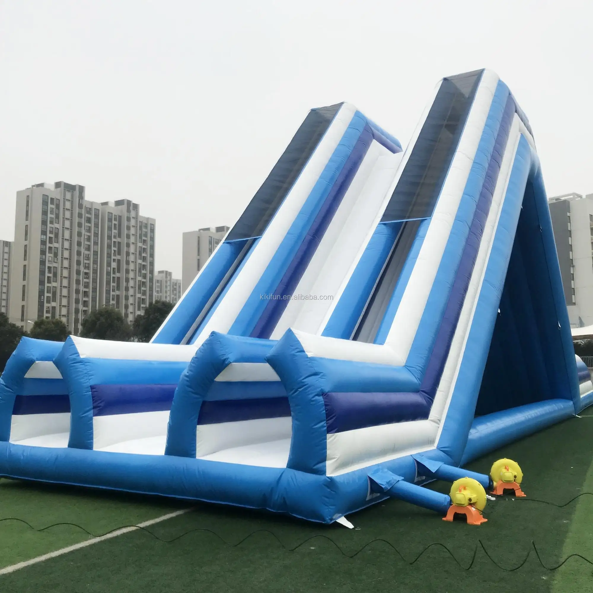 Factory price long blue inflatable water slide for adults and kids