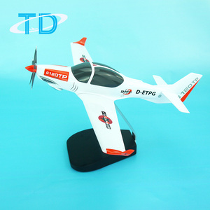 Modello <span class=keywords><strong>di</strong></span> aereo sportivo leggero G-120TP modello in scala <span class=keywords><strong>di</strong></span> resina aeroplano - Product Image 1